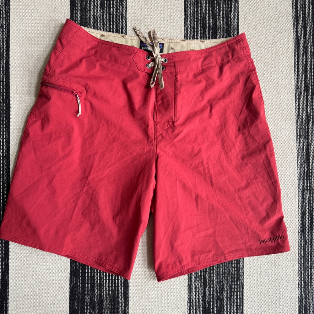 Patagonia Short Men's Red Maroon Swim Truck‎ Size 33